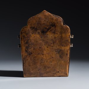 A Tibetan parcel-gilt silver and copper gau shrine box — photo 4