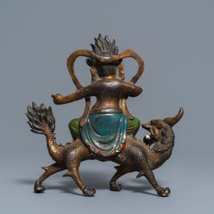 A Tibetan silver-inlaid bronze mask, a figure of Mahakala and a jade bowl on stand, Tibet, 19/20th C. — 照片 13