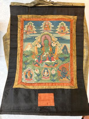 A Tibetan thangka depicting Green Tara, 19th C. — photo 1