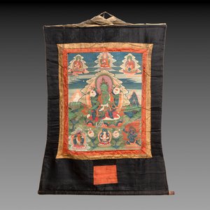 A Tibetan thangka depicting Green Tara, 19th C. — photo 1