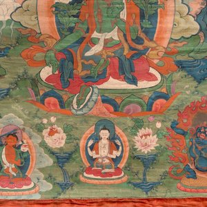 A Tibetan thangka depicting Green Tara, 19th C. — photo 6