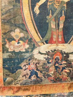 A Tibetan thangka depicting Padmapani, 19th C. — photo 6