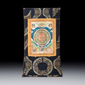 A Tibetan 'Vajrasana Mandala' thangka, 19th C. — foto 1