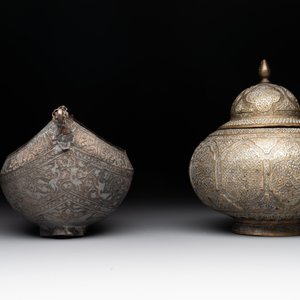 A tinned copper 'kashkul' or begging bowl, a calligraphic bowl and a brass covered jar, Iran, 18/19th C. — photo 5