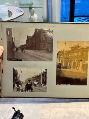 A travel photo album documenting China and its people, early 20th C. — 照片 8