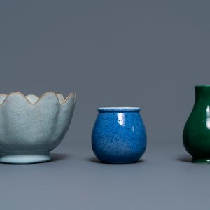 A varied collection monochrome Chinese porcelain wares, 19/20th C. — photo 5