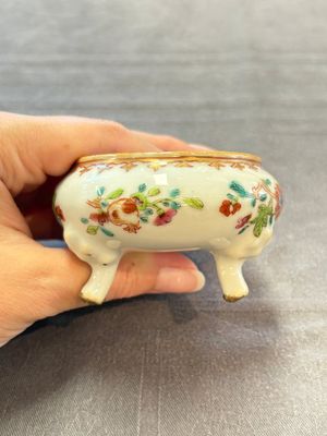 A varied collection of 11 Chinese famille rose wares, Qianlong — 照片 53