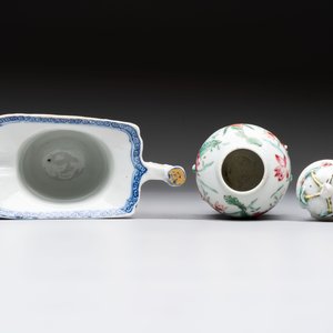A varied collection of 11 Chinese famille rose wares, Qianlong — 照片 18