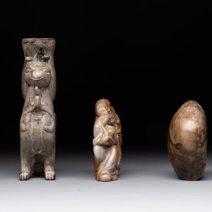 A varied collection of 11 Chinese jade and soapstone carvings, 19/20th C. — foto 3
