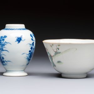 A varied collection of 11 Chinese porcelain wares, Kangxi and later — photo 10
