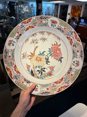 A varied collection of 11 pieces Chinese blue and white and famille rose porcelain, Yongzheng/Qianlong — photo 2