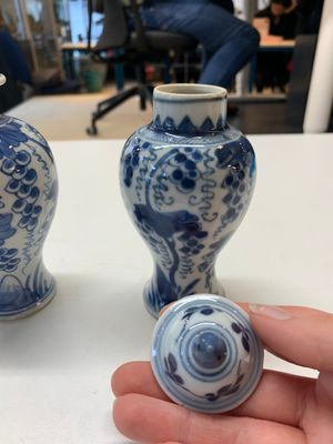 A varied collection of 13 Chinese blue and white wares, Kangxi/Qianlong — photo 22