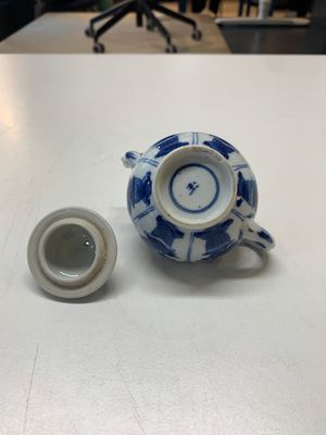 A varied collection of 13 Chinese blue and white wares, Kangxi/Qianlong — photo 29