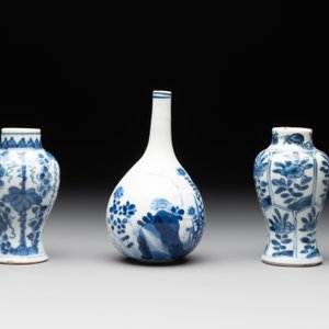 A varied collection of 13 Chinese blue and white wares, Kangxi/Qianlong — photo 12