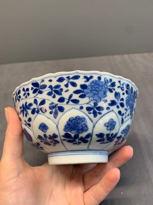 A varied collection of 13 Chinese famille rose, blue and white wares, Transitional period/19th C. — photo 68