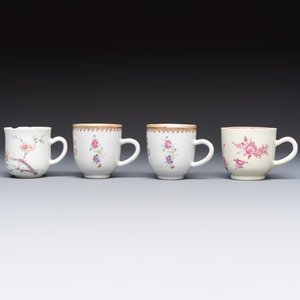 A varied collection of 13 Chinese famille rose wares, Yongzheng and later — foto 16