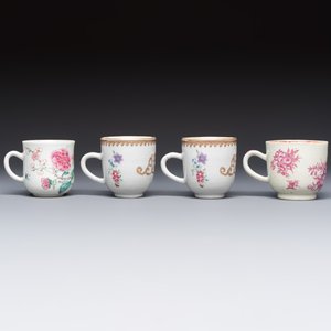 A varied collection of 13 Chinese famille rose wares, Yongzheng and later — foto 18