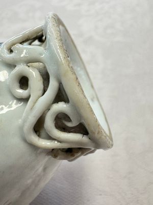 A varied collection of 13 Chinese famille rose wares, Yongzheng/Qianlong — 照片 106