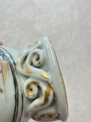 A varied collection of 13 Chinese famille rose wares, Yongzheng/Qianlong — 照片 119