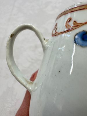 A varied collection of 13 Chinese famille rose wares, Yongzheng/Qianlong — 照片 18