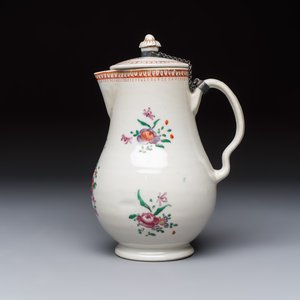 A varied collection of 13 Chinese famille rose wares, Yongzheng/Qianlong — 照片 16
