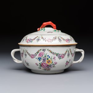 A varied collection of 13 Chinese famille rose wares, Yongzheng/Qianlong — 照片 2