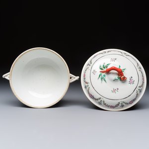 A varied collection of 13 Chinese famille rose wares, Yongzheng/Qianlong — 照片 6