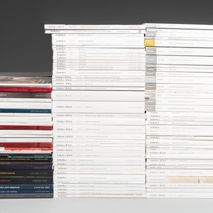 A varied collection of 155 auction catalogues from Sotheby's on Chinese arts, 2010 and later — 照片 2