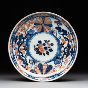 A varied collection of 22 Japanese Imari wares, 17/19th C. — foto 4
