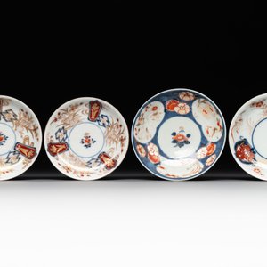 A varied collection of 22 Japanese Imari wares, 17/19th C. — foto 6