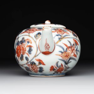 A varied collection of 22 Japanese Imari wares, 17/19th C. — photo 21