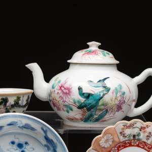 A varied collection of 24 Chinese porcelain wares, Kangxi and later — foto 2