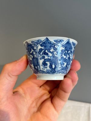 A varied collection of 34 pieces of Chinese porcelain, Kangxi and later — 照片 11