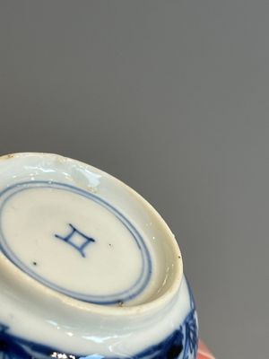 A varied collection of 34 pieces of Chinese porcelain, Kangxi and later — 照片 12