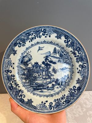 A varied collection of 34 pieces of Chinese porcelain, Kangxi and later — 照片 21