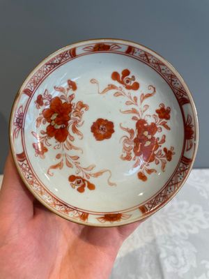 A varied collection of 34 pieces of Chinese porcelain, Kangxi and later — 照片 63