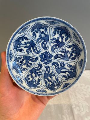 A varied collection of 34 pieces of Chinese porcelain, Kangxi and later — 照片 68