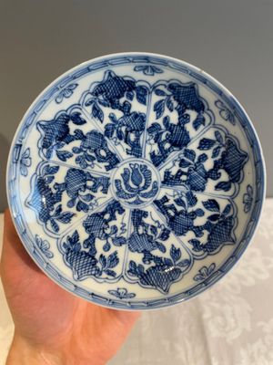 A varied collection of 34 pieces of Chinese porcelain, Kangxi and later — 照片 70