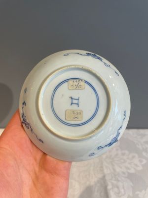 A varied collection of 34 pieces of Chinese porcelain, Kangxi and later — 照片 74