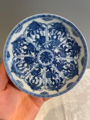 A varied collection of 34 pieces of Chinese porcelain, Kangxi and later — 照片 76