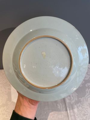 A varied collection of 34 pieces of Chinese porcelain, Kangxi and later — 照片 92