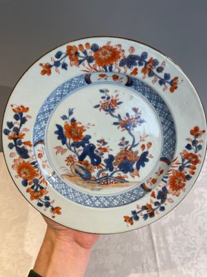 A varied collection of 34 pieces of Chinese porcelain, Kangxi and later — 照片 95