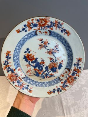 A varied collection of 34 pieces of Chinese porcelain, Kangxi and later — 照片 98