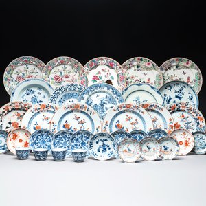A varied collection of 34 pieces of Chinese porcelain, Kangxi and later — 照片 1