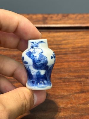 A varied collection of 45 pieces Chinese porcelain, Kangxi and later — photo 6
