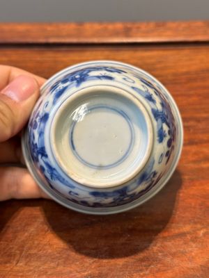 A varied collection of 45 pieces Chinese porcelain, Kangxi and later — photo 86