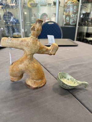 A varied collection of archaeological objects, China and Thailand, Qing and earlier — foto 16