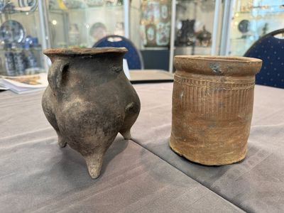 A varied collection of archaeological objects, China and Thailand, Qing and earlier — foto 3