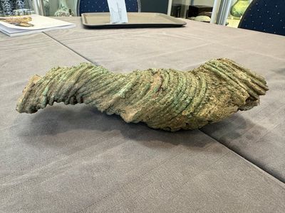 A varied collection of archaeological objects, China and Thailand, Qing and earlier — foto 10