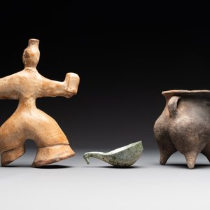 A varied collection of archaeological objects, China and Thailand, Qing and earlier — foto 7